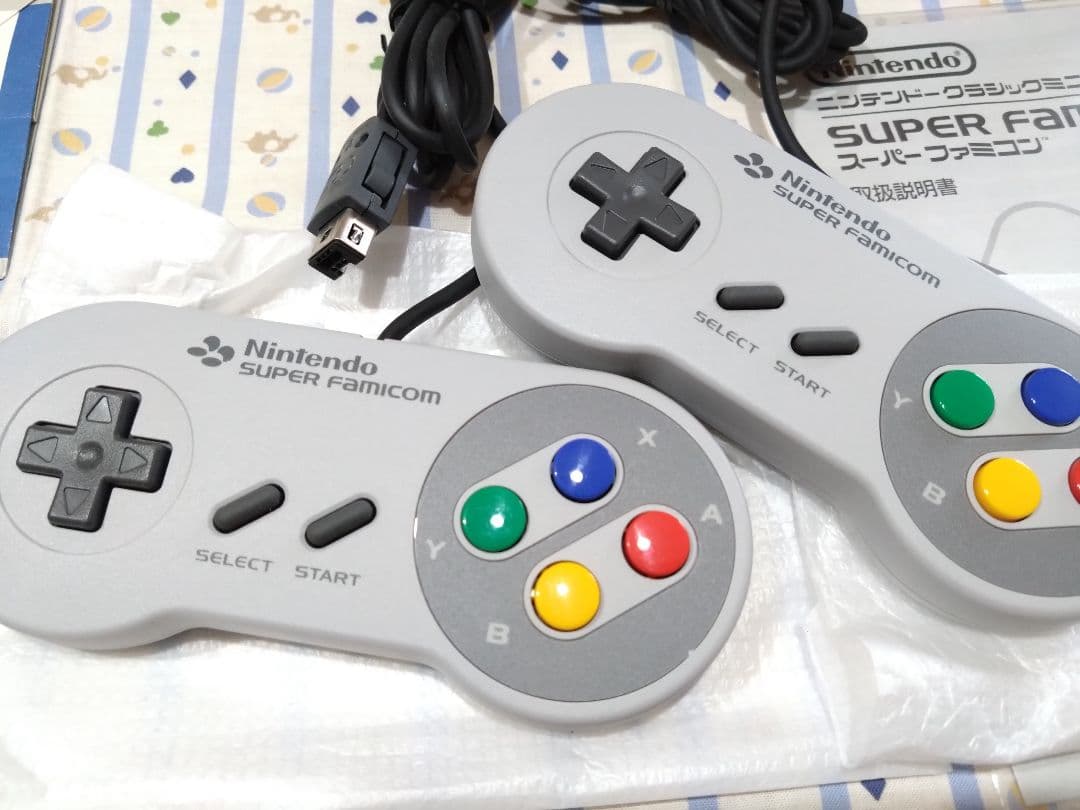 ニンテンドークラシックミニスーパーファミコン アダプタ付き